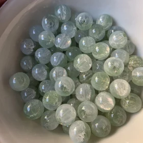 10mm Glass Beads – Crackle Green