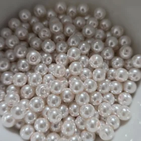 6mm Glass Beads –  Pearlised Light Pink