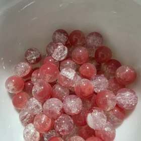 10mm Glass Beads – Crackle Red Christmas